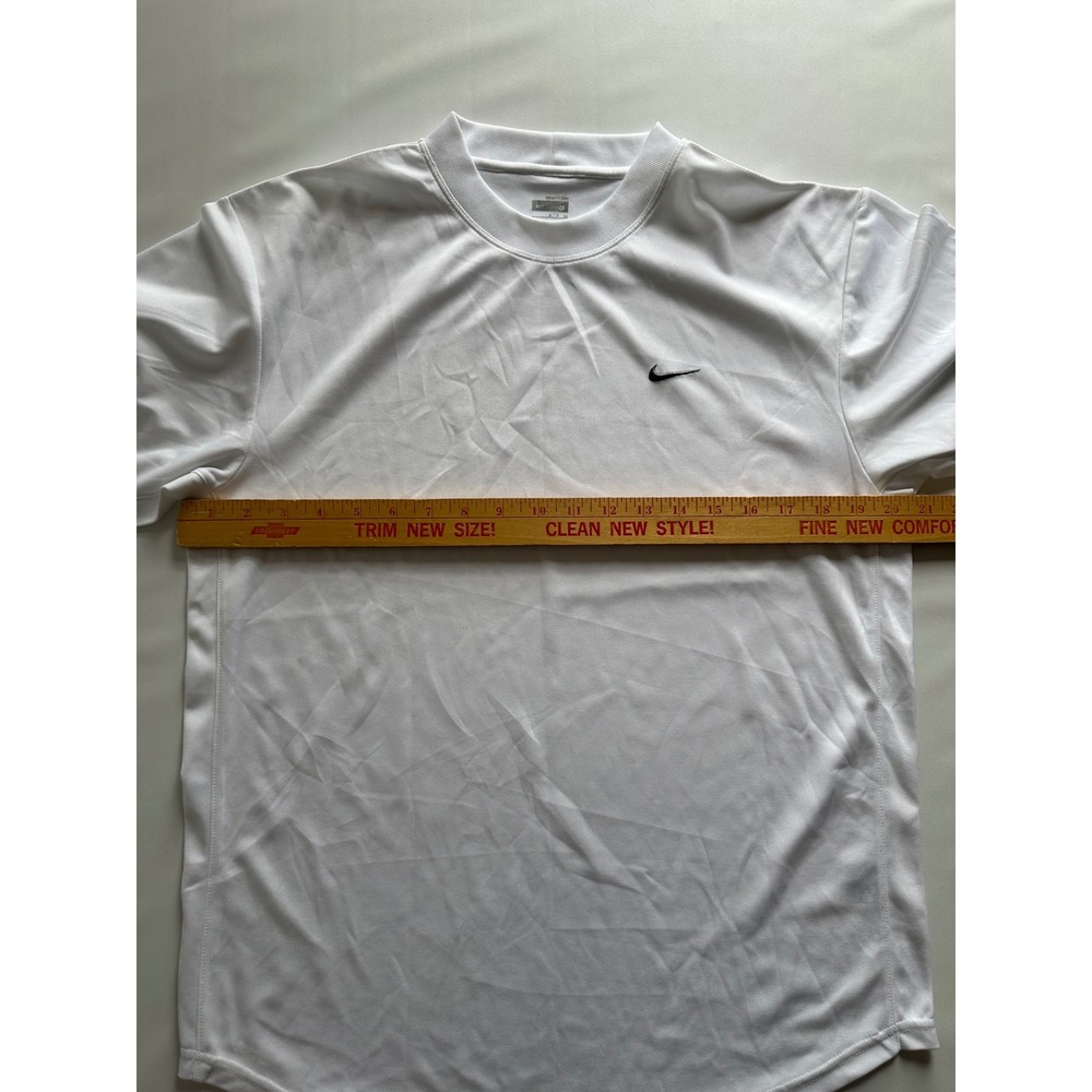 Nike Fit Dry T-Shirt Men's Small White Athletic Training Running Gym‎ Athleisure - Picture 4 of 8